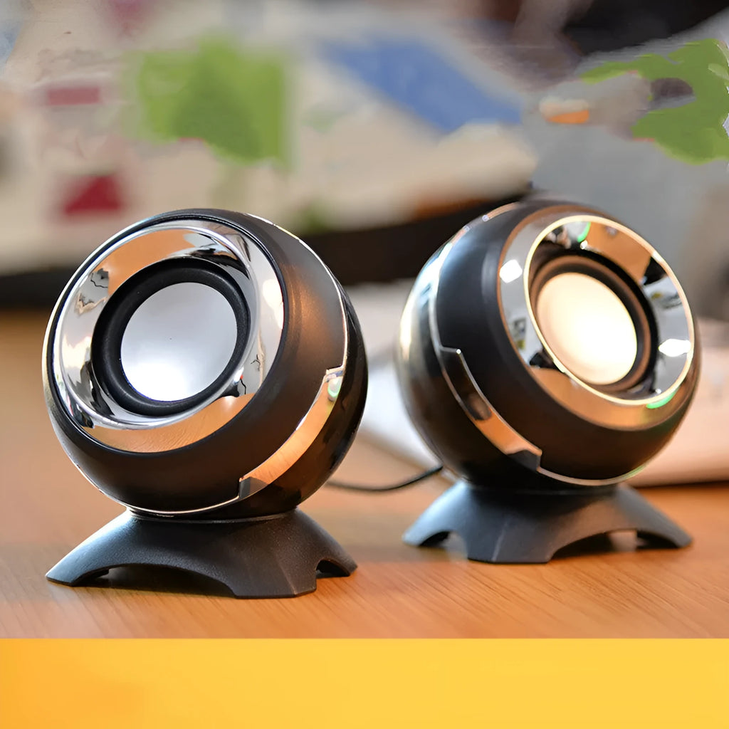 Compact USB desktop speakers in black gold, black plating, white gold or white plating with 3W stereo output