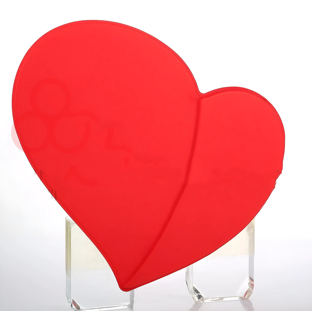 Heart-shaped leather wireless charging mouse pad in red or black with Micro 5-pin cable
