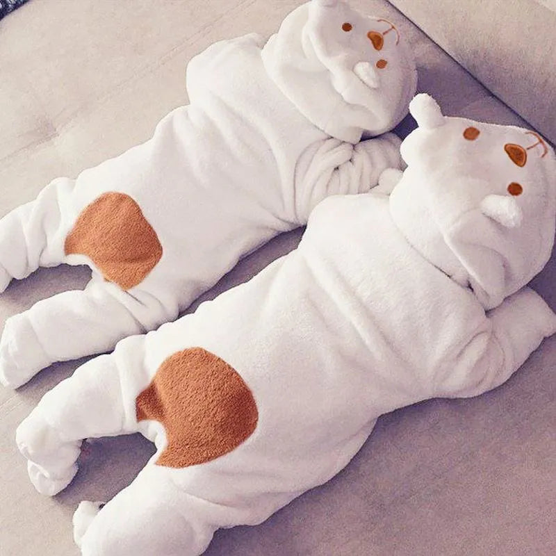 Cotton newborn foot coveralls with long sleeves in size 66cm for infant boys and girls