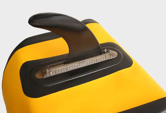 Heytur YQ310 plastic SUP paddle with large removable fish fins attached.