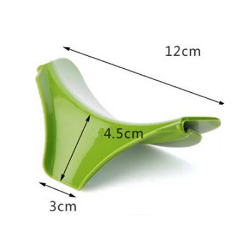 Green silicone kitchen funnel with curved design for round pots