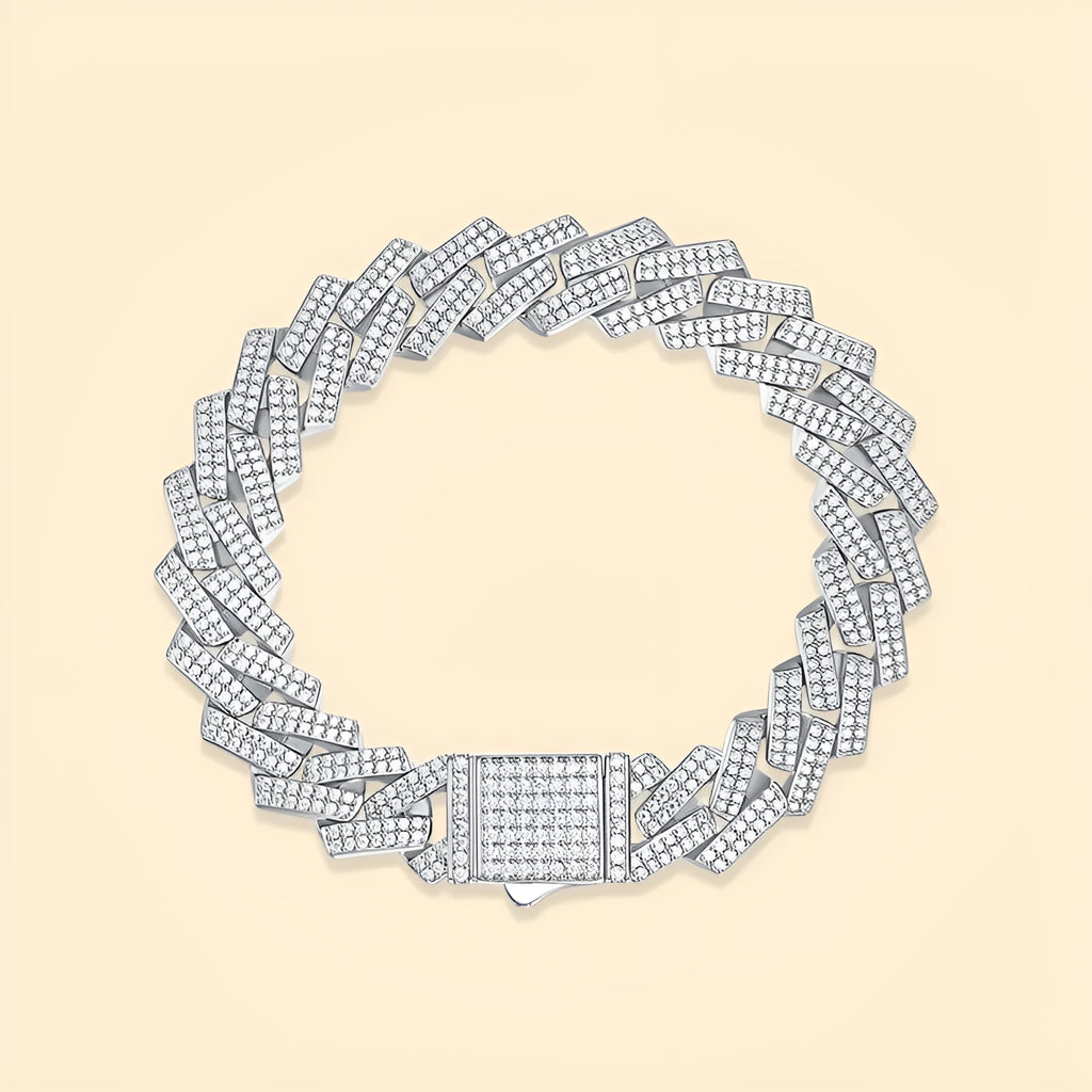 Moissanite fashion S925 silver keel bracelet for men with 14mm round stone on white background