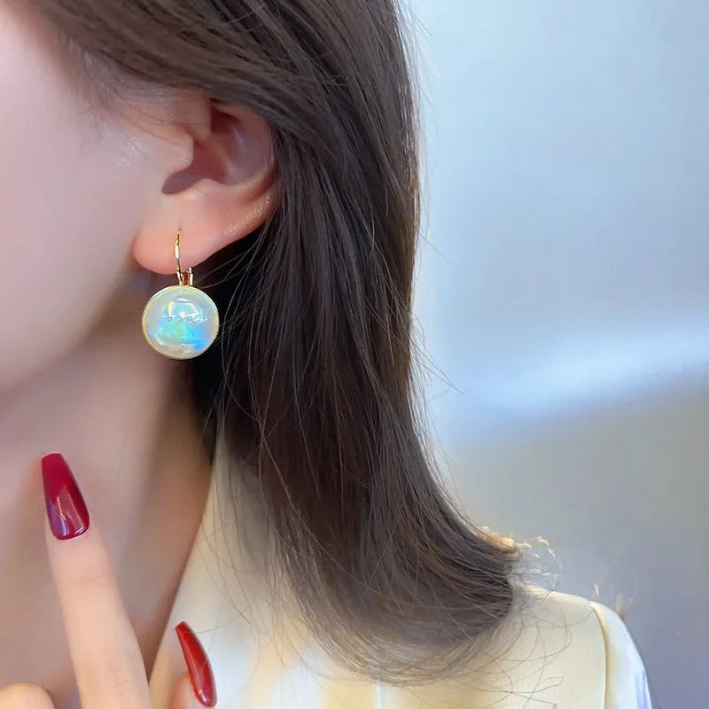 Women's geometric mermaid electroplated metal ear clip earrings with anti-lost design