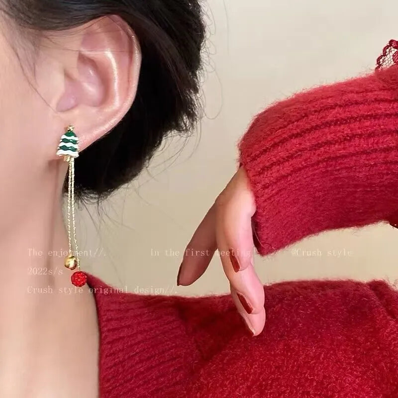 Moving Santa Claus long tassel asymmetric drop earrings for women alloy festive Christmas design