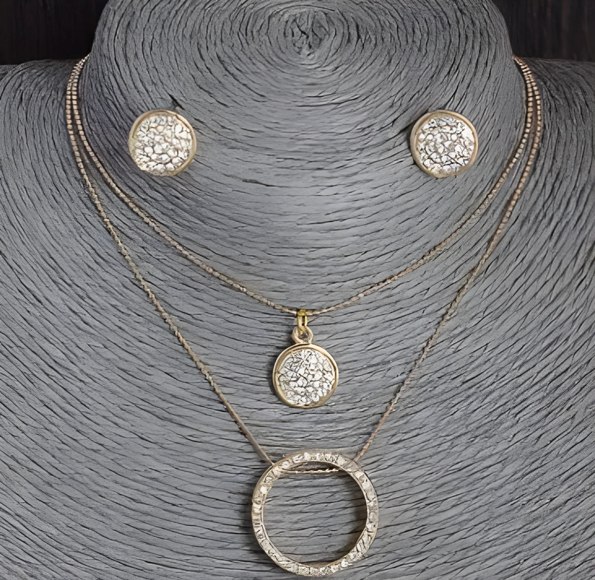 Gold-toned faux pearl necklace and earrings set for women with a central grey-turquoise bead