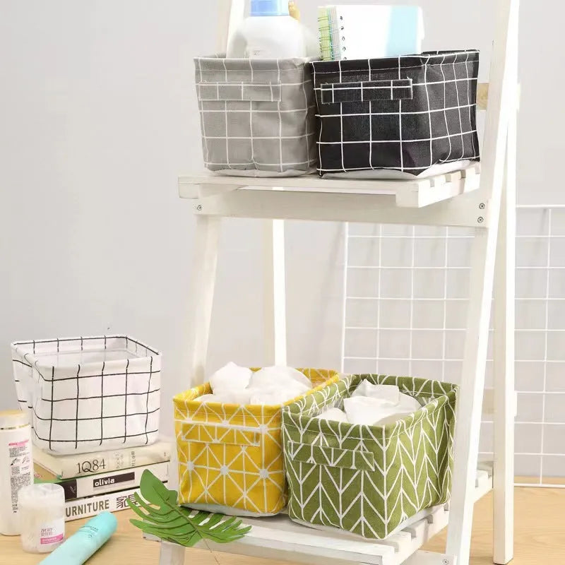 Foldable Oxford cloth desktop storage basket, 20x14x16cm, shown in a pastoral pattern from sixteen colour options.