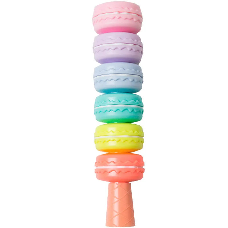 Set of 6 novelty cookie-shaped fluorescent highlighter pens in macaron colours with detachable design