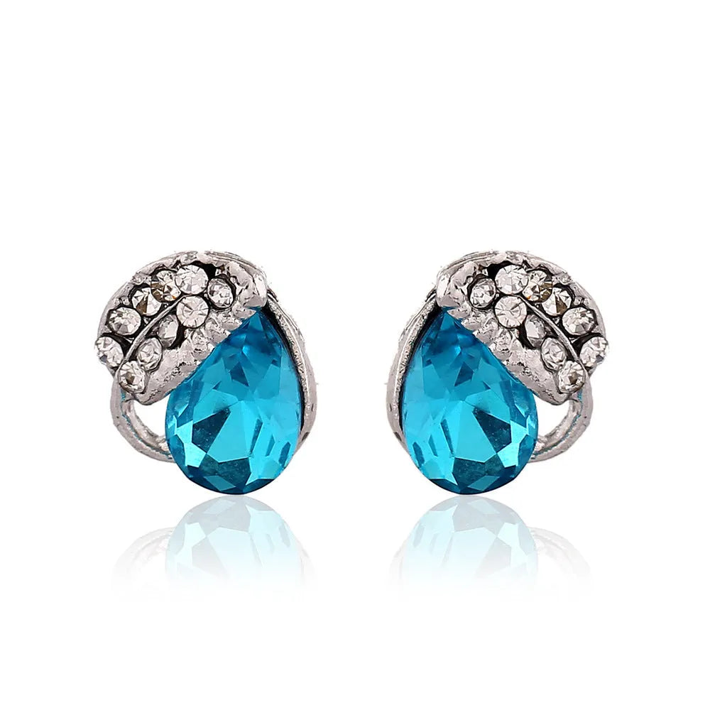 Three-piece bride headdress set with alloy bracelet, earrings, and pendant drop in European American cross-border design