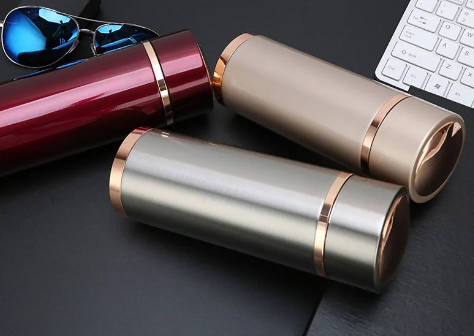 Gold 380ml stainless steel vacuum insulated thermo mug with straight cup design
