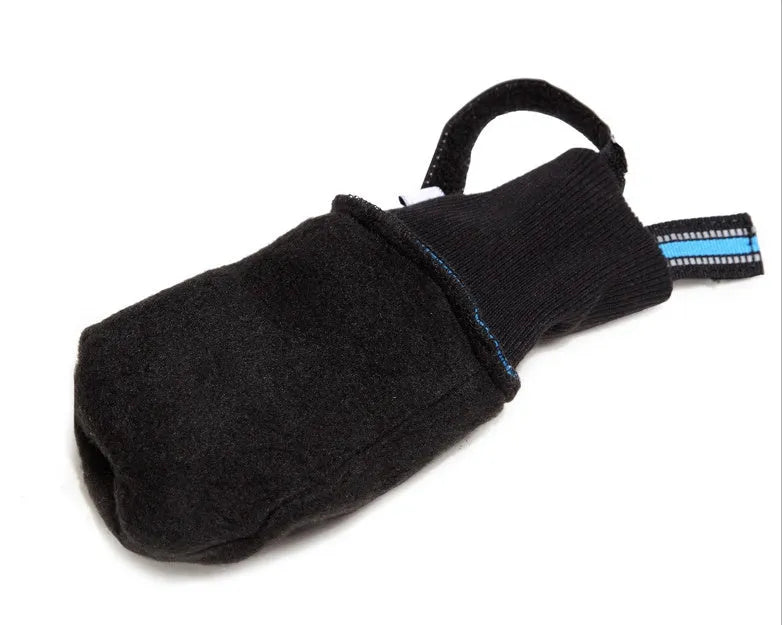 BIBSS waterproof dog boots for large dogs in blue with non-slip rubber sole and reflective velcro straps, set of 4 pieces