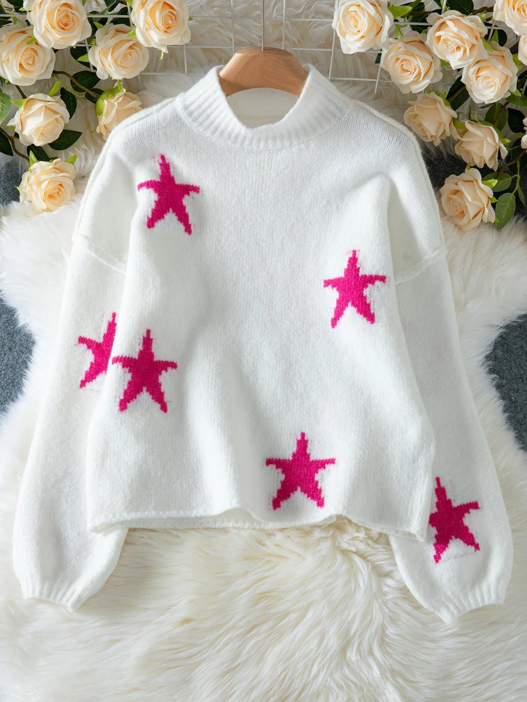 White women's loose turtleneck pullover sweater with a five-pointed star pattern in imitation velvet fabric.