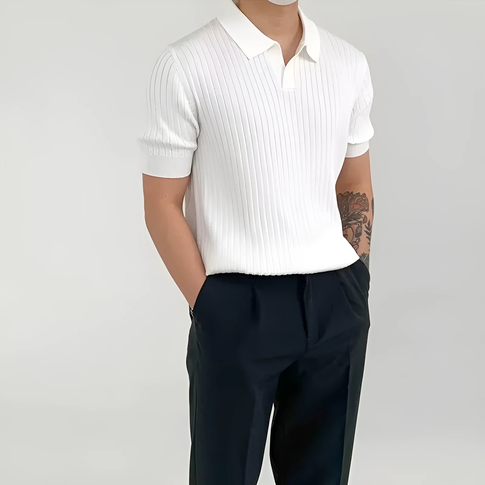 Men's cotton blend solid colour loose fit polo shirt in white with half sleeves