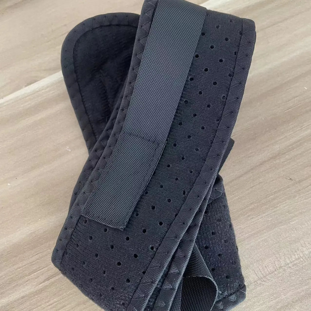 Babaka style nylon back correction band for sitting posture support and humpback prevention