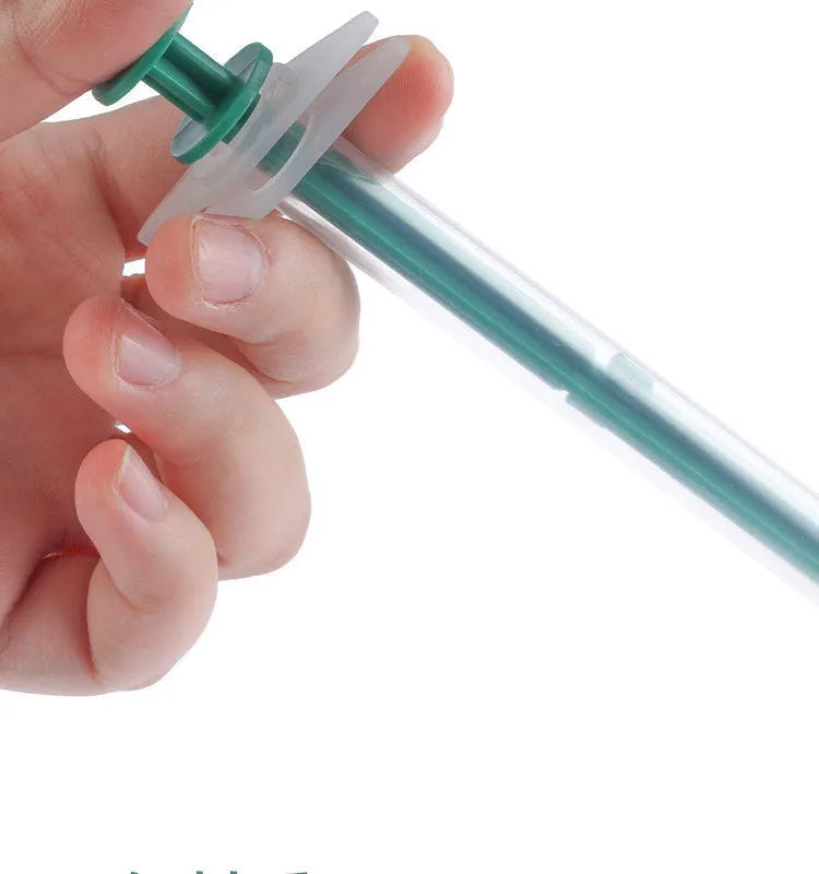 Cat and dog universal syringe medicine feeder 2 pack with PP and PVC, designed for wet and dry medication administration
