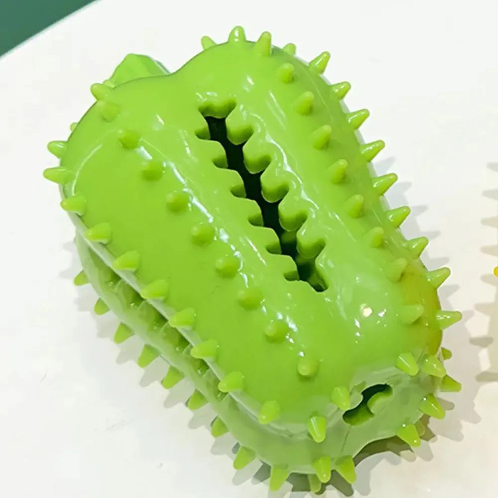 Interactive dog teething chili chewers toy in green, red, and yellow; non-toxic TPR rubber, 10x5.2cm