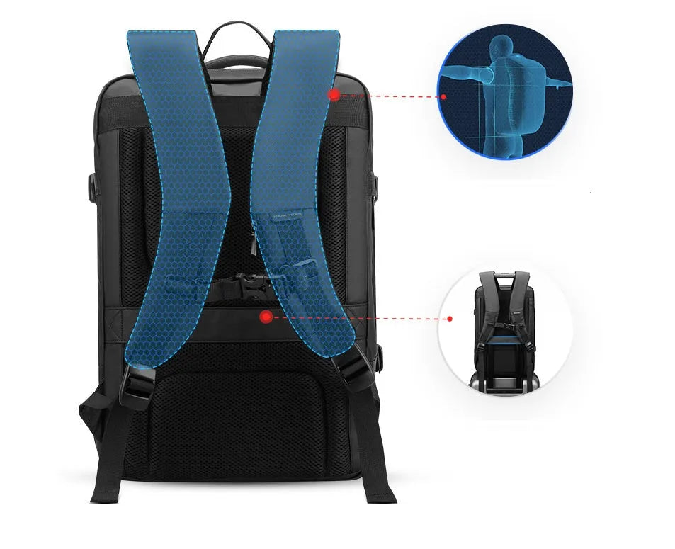Large 36-55L men's backpack with zip opening and internal pockets, in black
