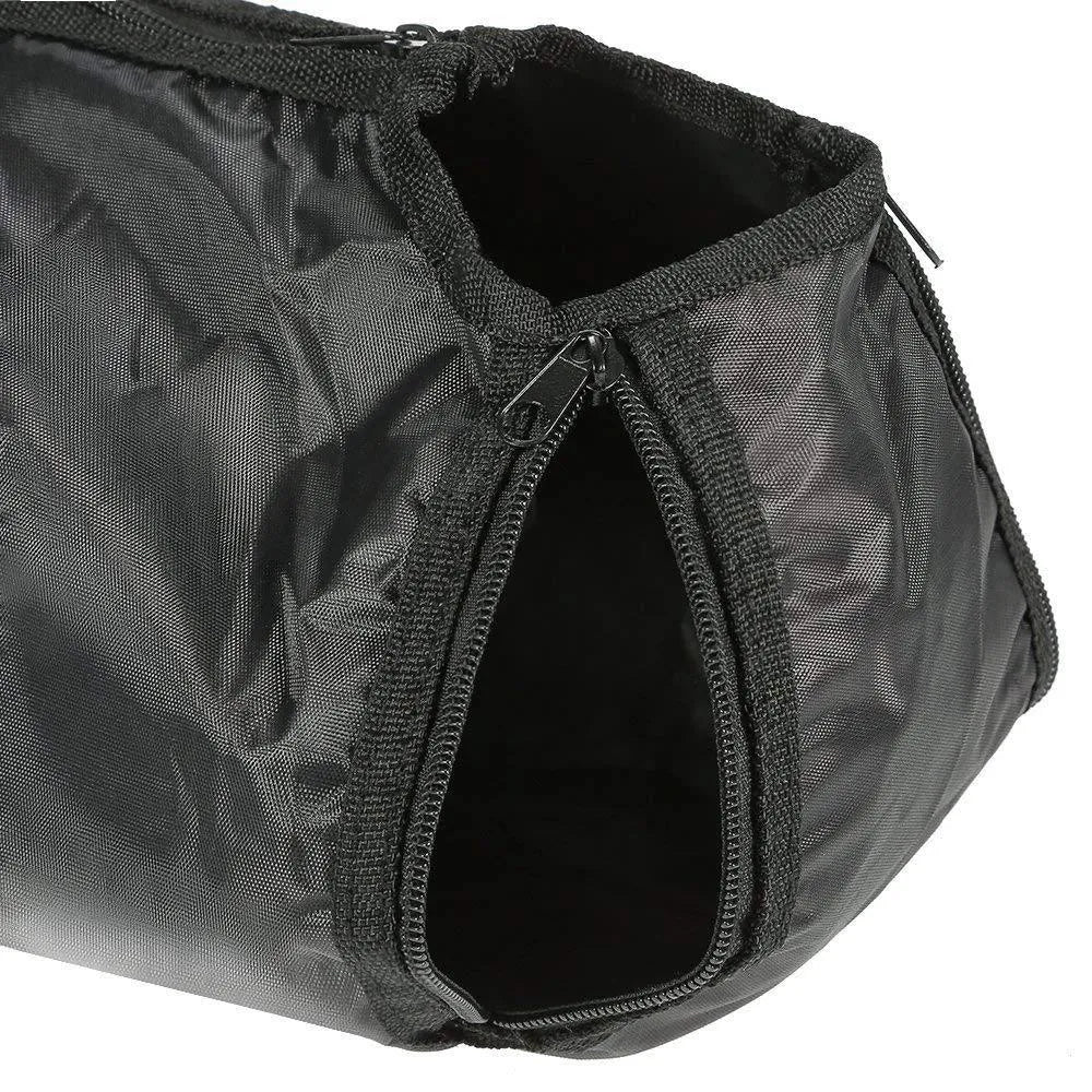 Black cat medicine feeding and anti-scratch toilet bath bag for feline care procedures