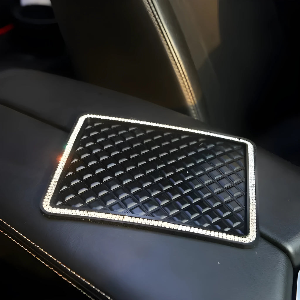 Car interior silicone anti-slip mat 18x14cm for perfume bottle on dashboard