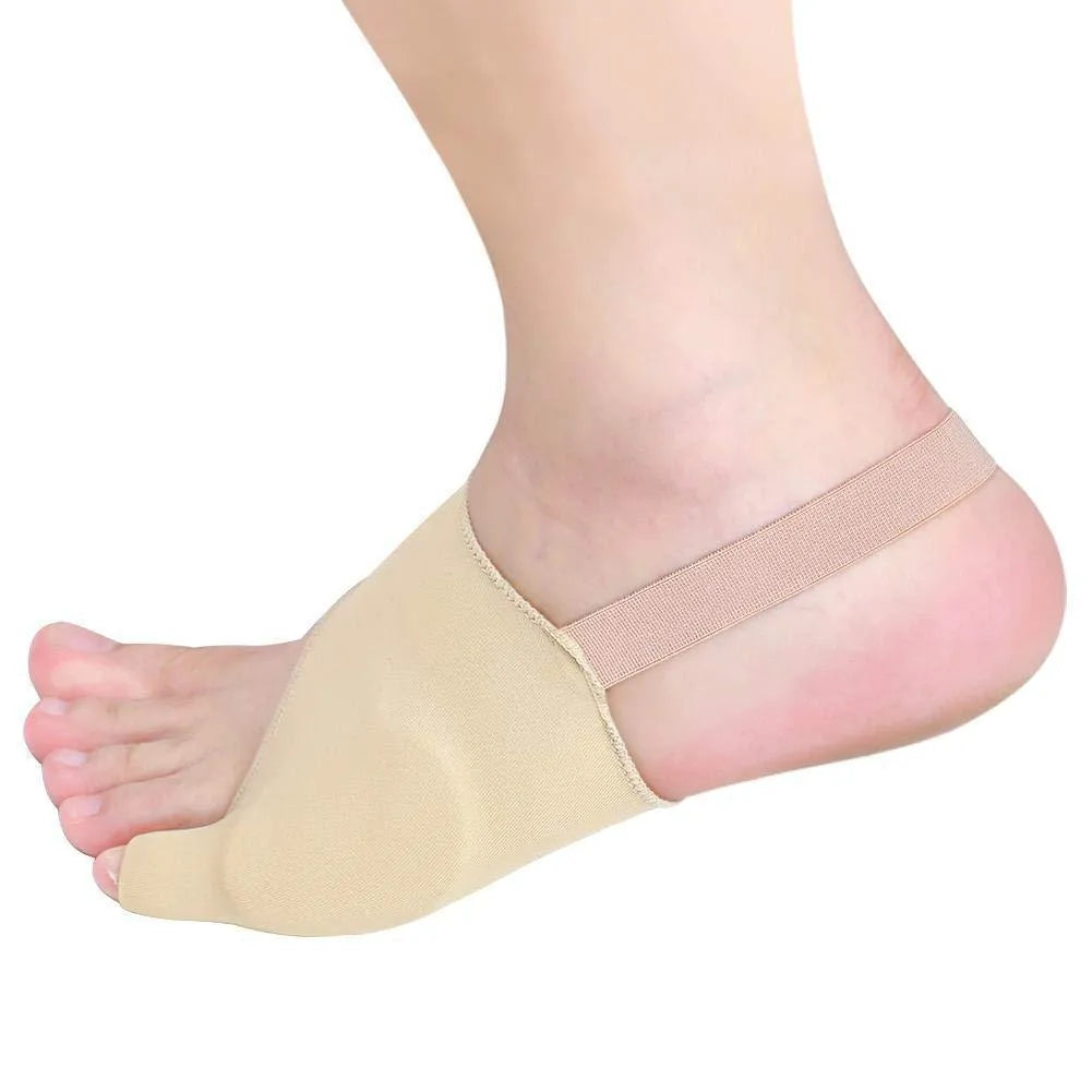 Nylon SE little toe triangle divider with TPU construction shown separating fourth and fifth toes