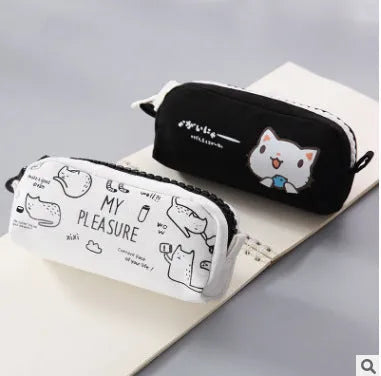 Creative simple cute corner animal pencil case in black cat pattern, leather, compact size