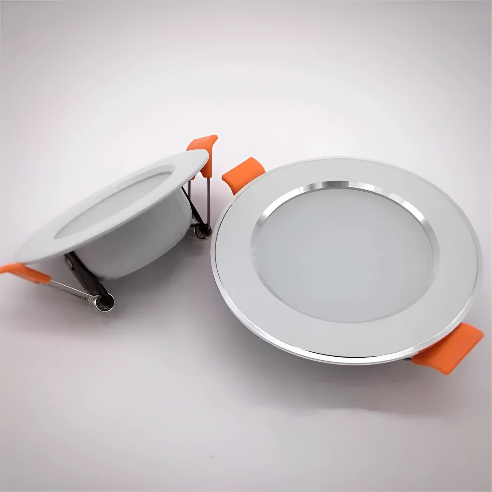 Aluminium anti-fog LED recessed downlight in multiple sizes for ceiling installation.