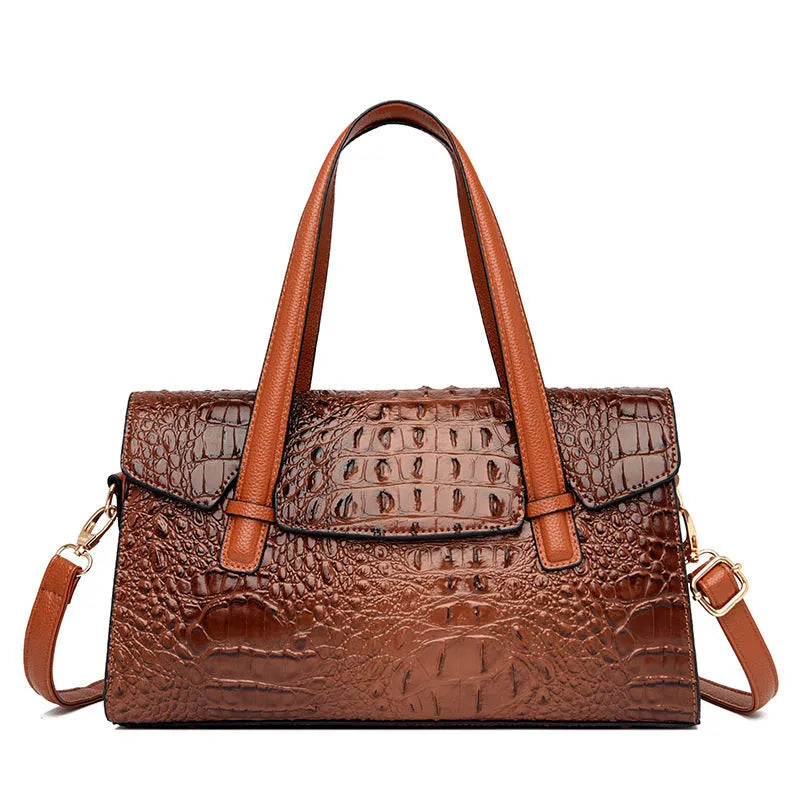 Polyester shoulder messenger bag in horizontal square shape with single strap and interior lining