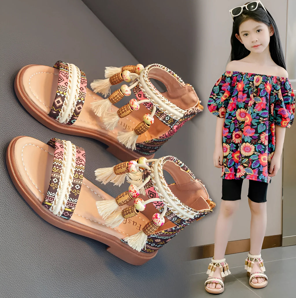 Retro children's roman sandals with beaded detail and back zipper in black