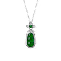 Sauteed green beans 925 silver necklace with flower pendant and adjustable cross chain on woman