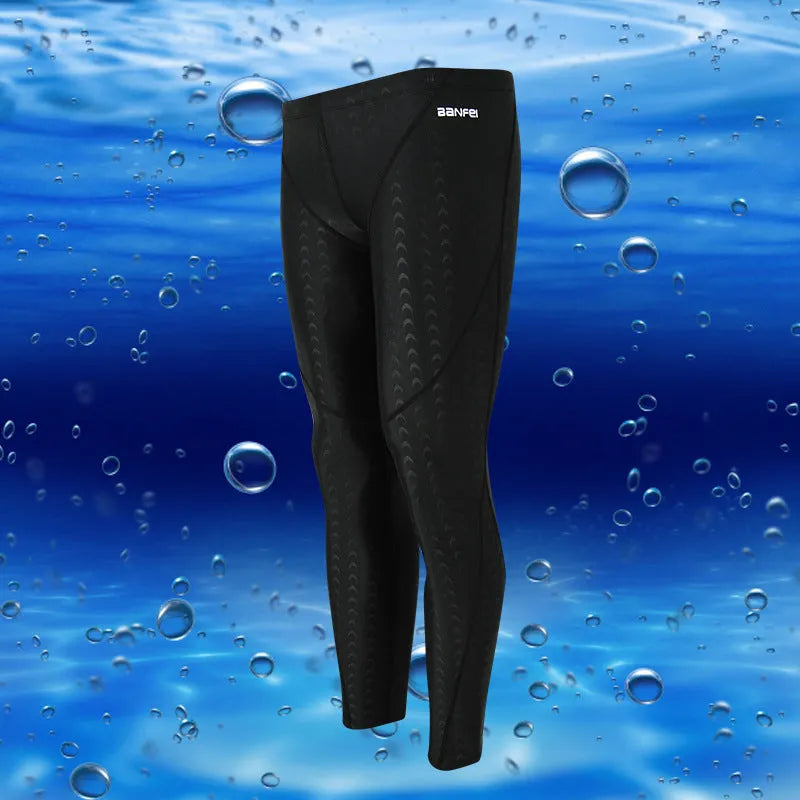 Men's nylon cropped swimming trunks in briefs style with sun-proof fabric