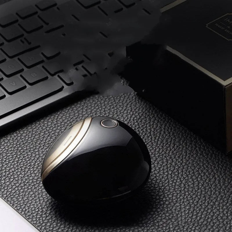 iMoll Magic S electric nail clippers in black with ABS metal plating and USB charging port