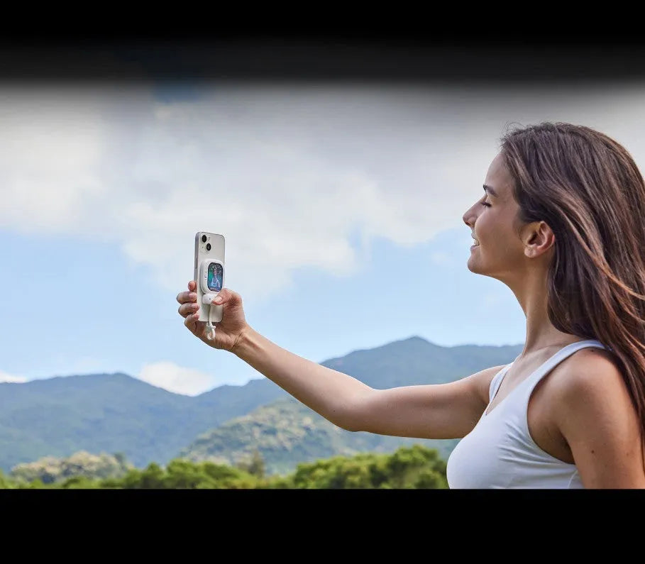 Black mini magnetic photo display screen 2.3 inches with a digital image shown, compatible with iPhone 5 to 16