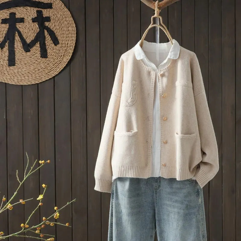 Women's polyester knitted cardigan with button pocket, solid colour, princess sleeves, regular fit in apricot colour