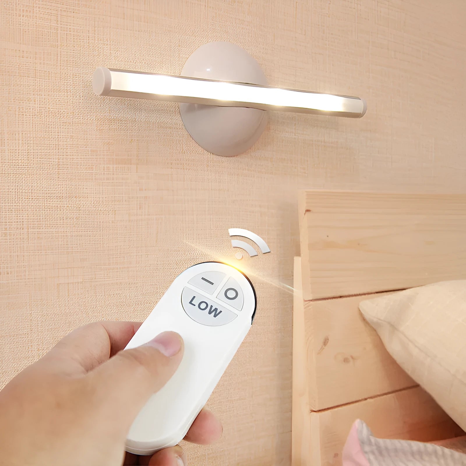 LED remote control night light and cabinet lamp unit with wireless remote