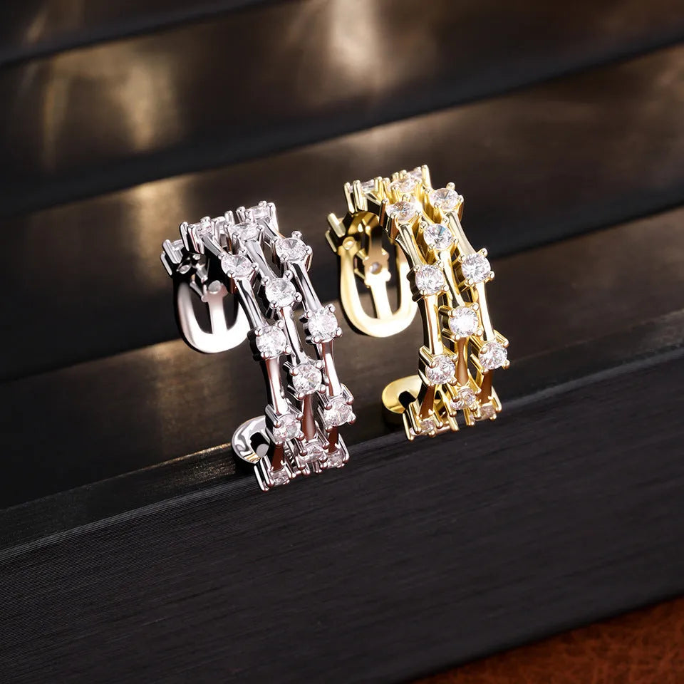 Light luxury geometric forefinger ring for women in gold colour - environmentally friendly copper gold plated with electroplating finish