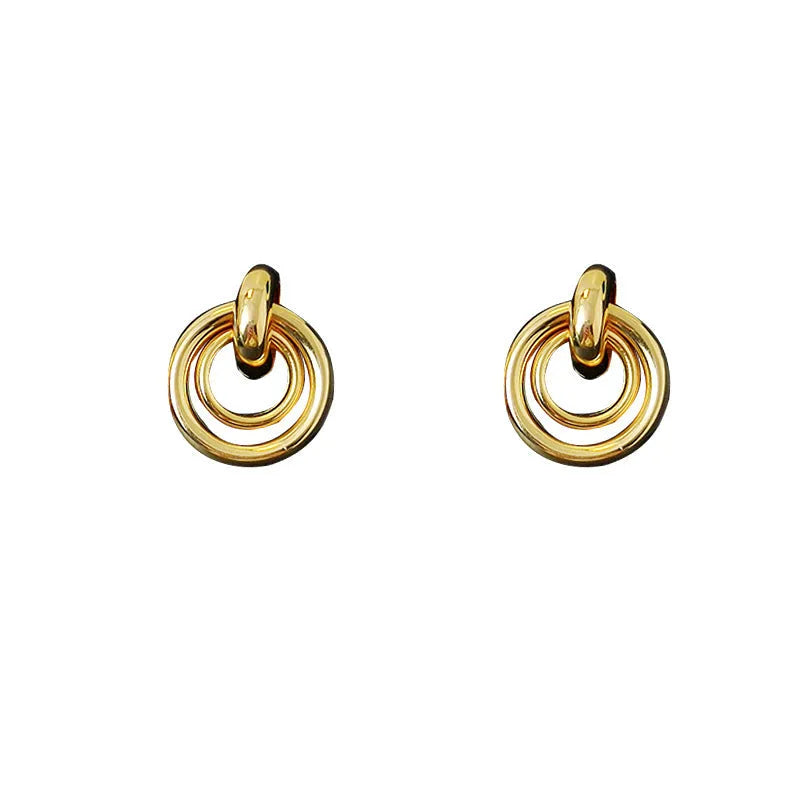 Geometric round ring earrings with irregular design in gold electroplated finish