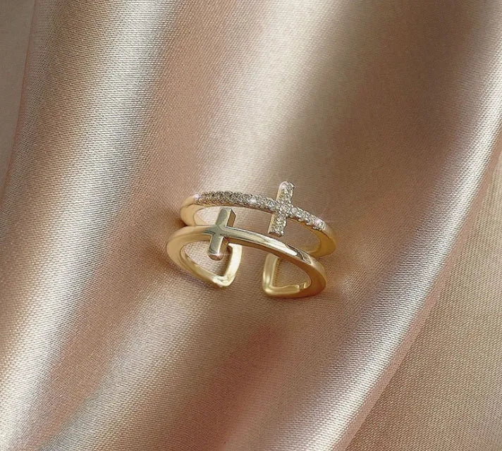 Women's adjustable geometric copper ring with zircon stone inlay and electroplated finish
