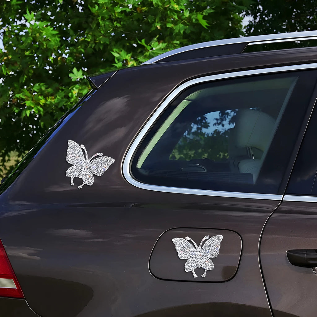 Diamond-encrusted glass car sticker in bear paw or butterfly shape, 7x6cm, on a drill stick.