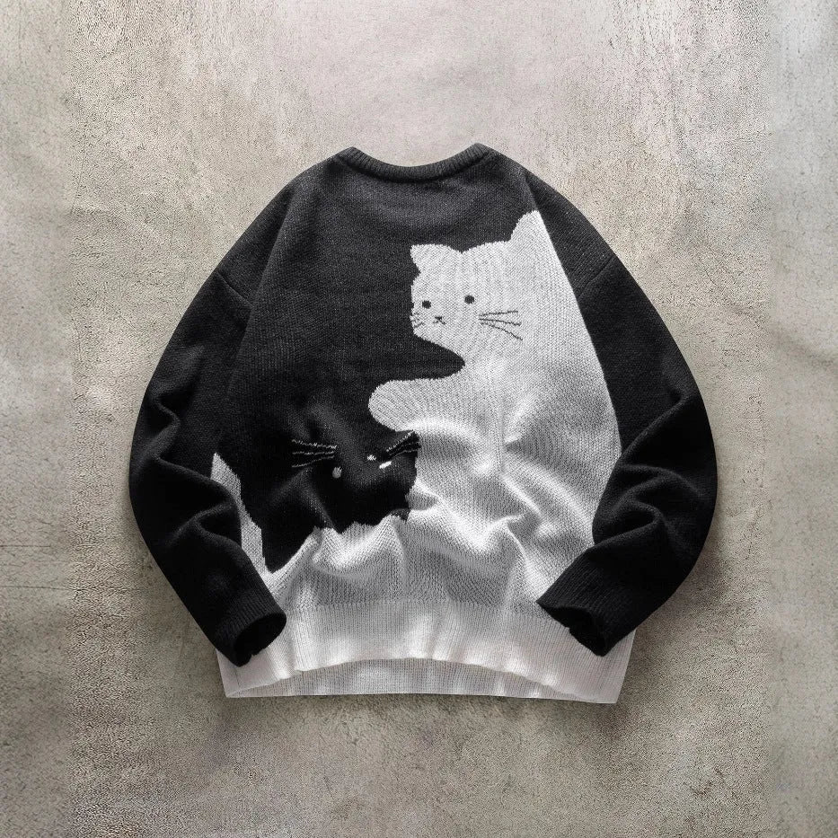 Men's cat pattern round neck knitted pullover sweater in black with jacquard cat motif on front