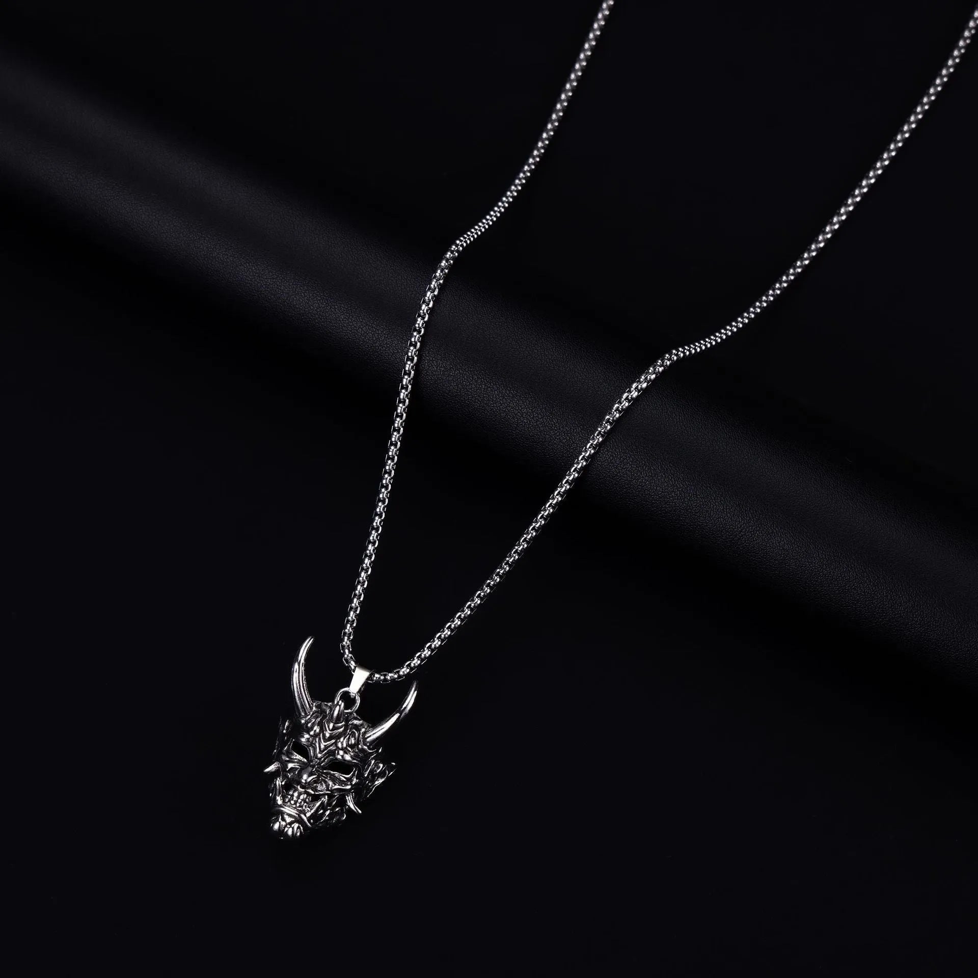 Men's silver-toned vintage necklace with a personalised 40mm alloy pendant on a matching chain.