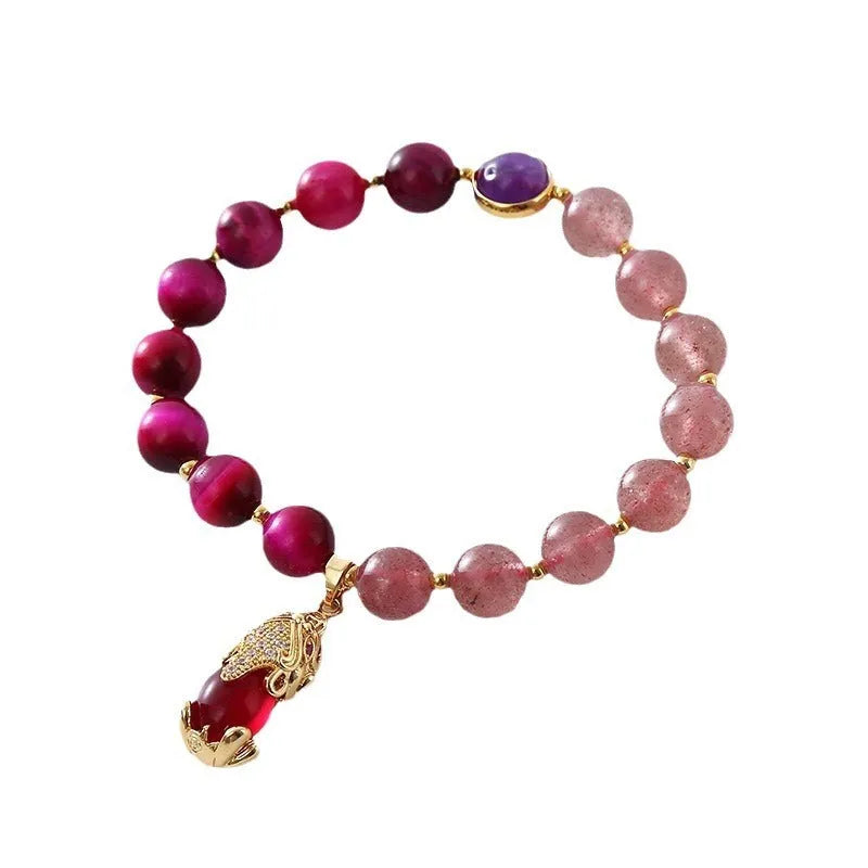 Natural strawberry crystal bracelet with elastic rope in 18cm uniform size for women