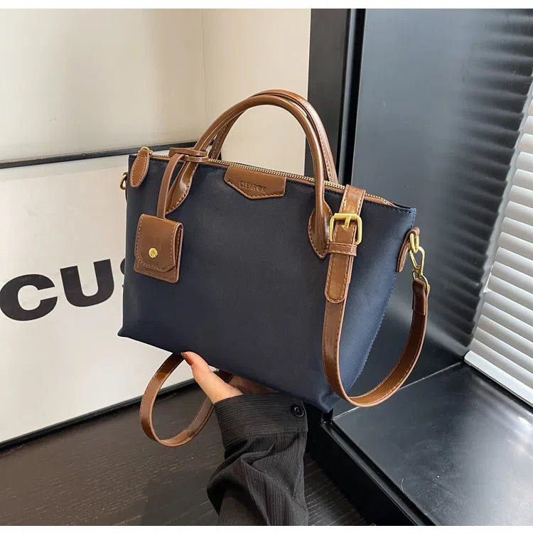 Women's large-capacity Oxford cloth shoulder crossbody bag in black, khaki or blue with 3D pocket and single strap