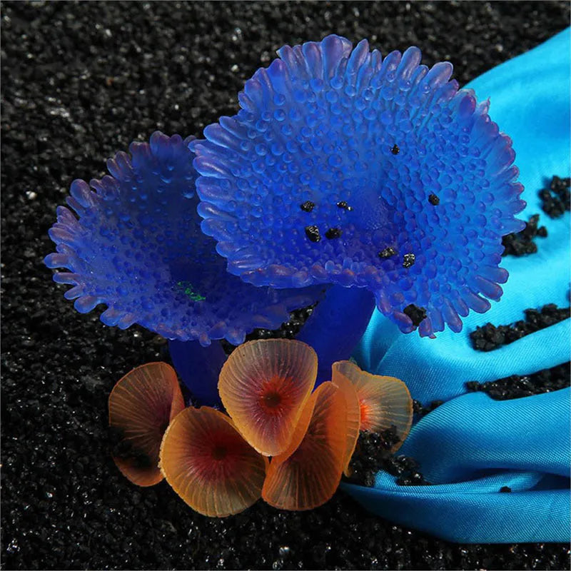 Blue artificial coral plant simulation for aquarium landscaping, 9.5cm size, non-fading decoration