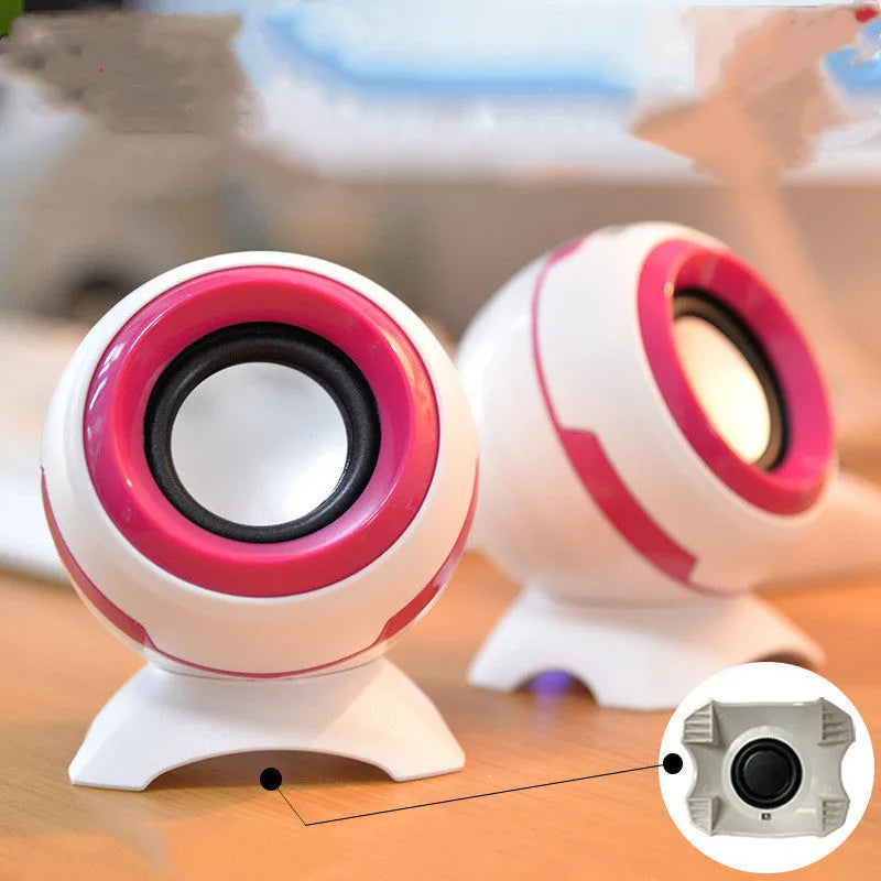 Compact USB desktop speakers in black gold, black plating, white gold or white plating with 3W stereo output