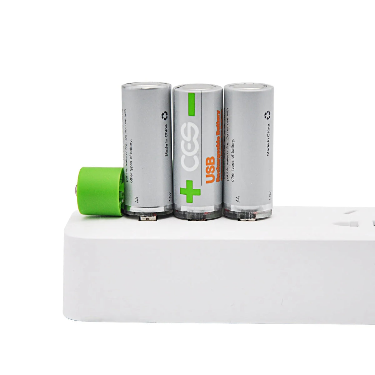 Ces USB fast charge lithium AA battery with silver-green casing, 1.5V constant voltage, 1665mWh capacity, and integrated USB charging port
