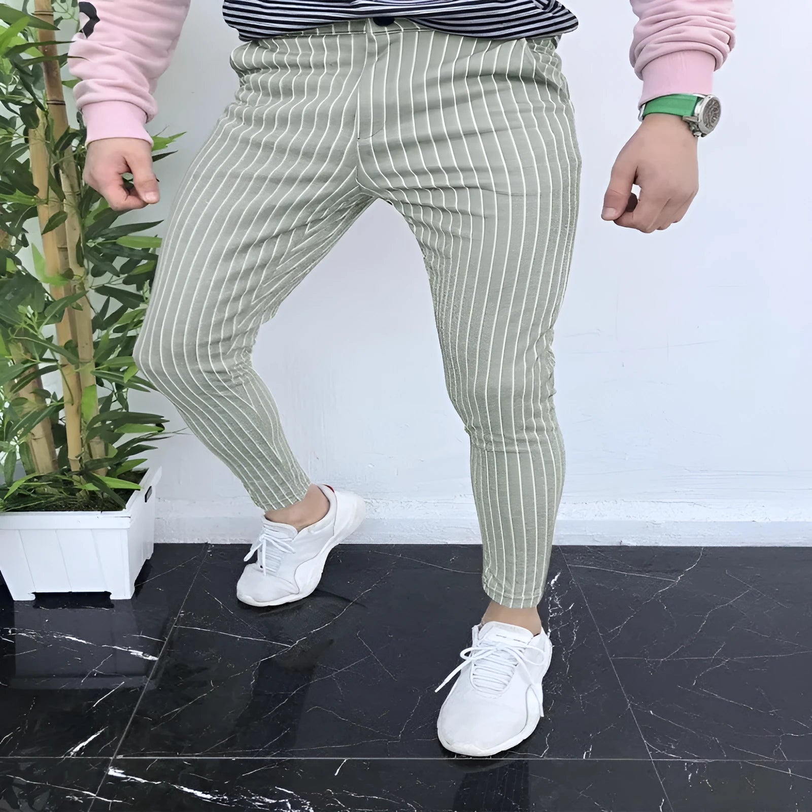 Men's slim-fit plaid casual trousers in colour RKKZ49, showing straight leg and mid waist design.