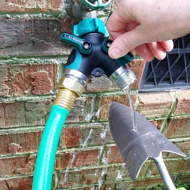 Green Y type double-pass splitter, plastic body with TPR double encapsulation, 94 x 91 x 55mm, with seals and nipple joints