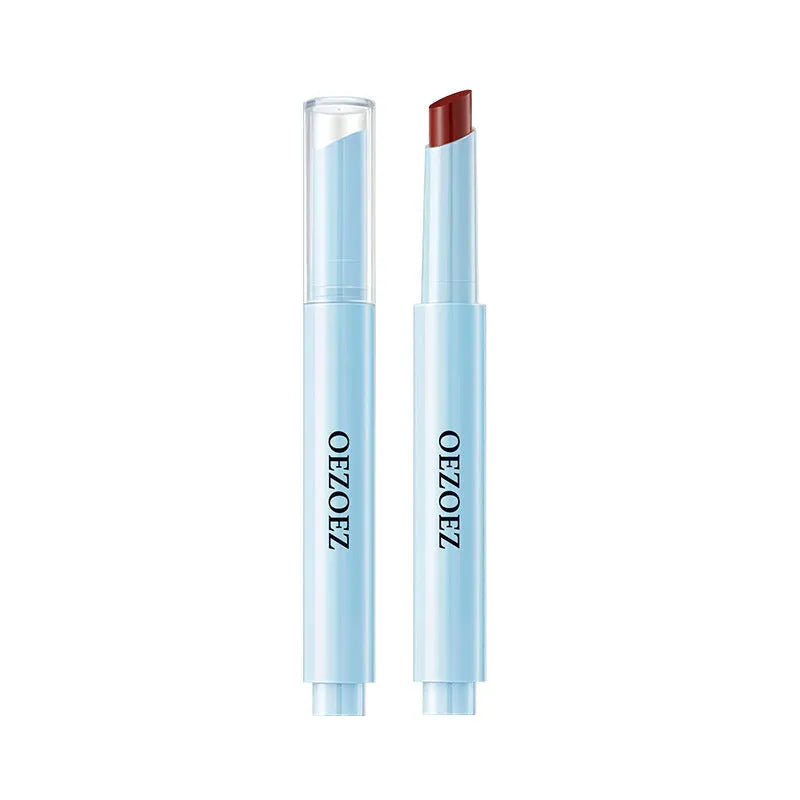 Waterproof moisturising lipstick in six colour variations with 1.8g content