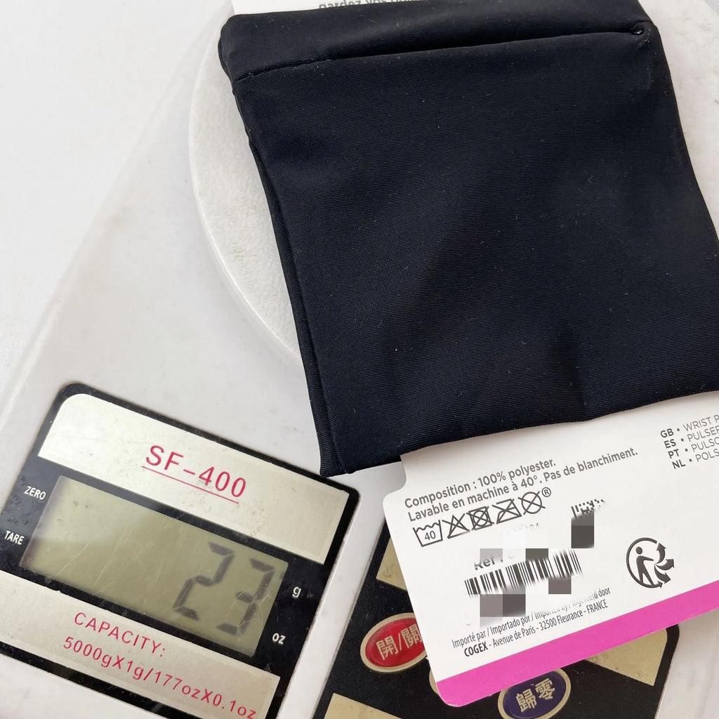 Adjustable waterproof armband wrist bag with zip pocket for mobile phone.