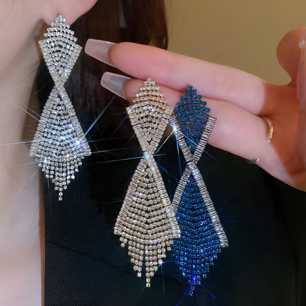 Rhinestone Inlaid Claw Chain Tassel Long Earrings for Women Copper Geometric Diamond Silver Needle Blue Gold Silver Option Shape Ins Style Drop Earrings