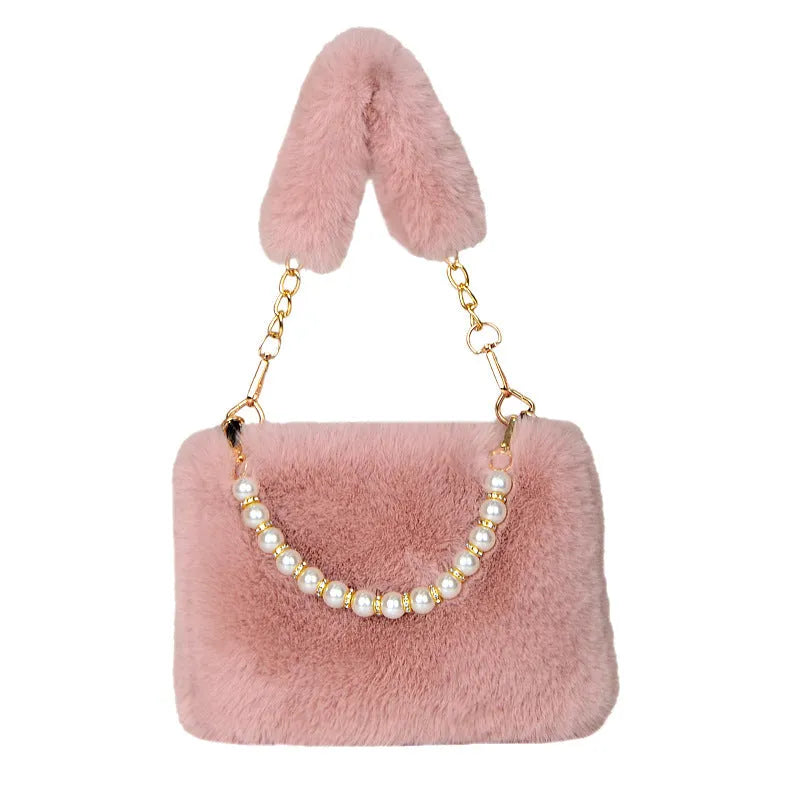 Plush crossbody bag with chain strap in horizontal square shape, synthetic leather lining, seven colours available